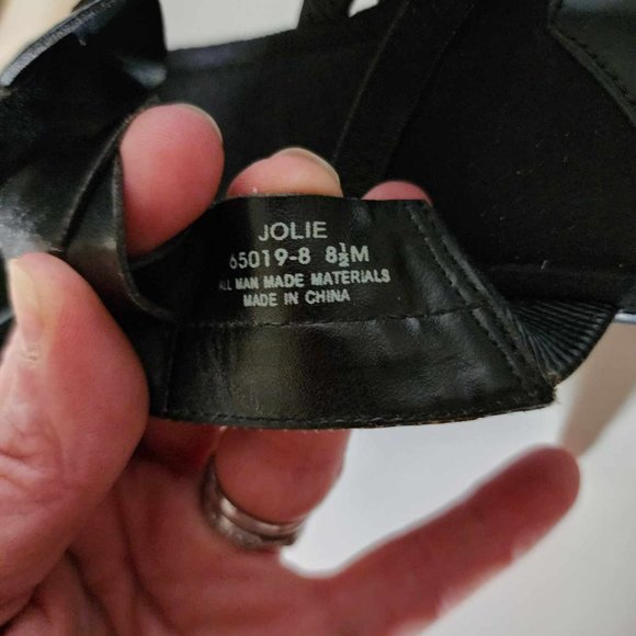 EUC Lifestride Sandals - Picture 3 of 4